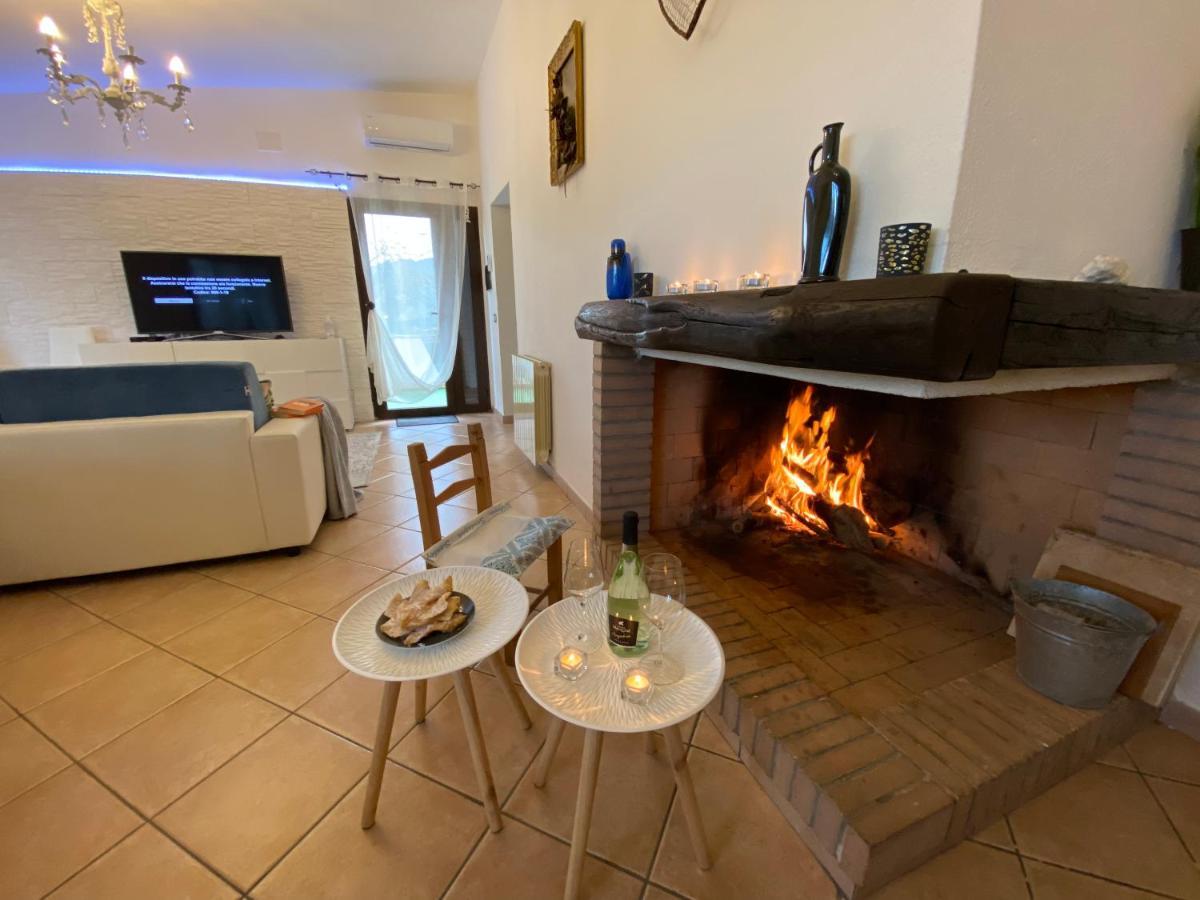 Villa Bianca Tertenìa Exteriör bild
